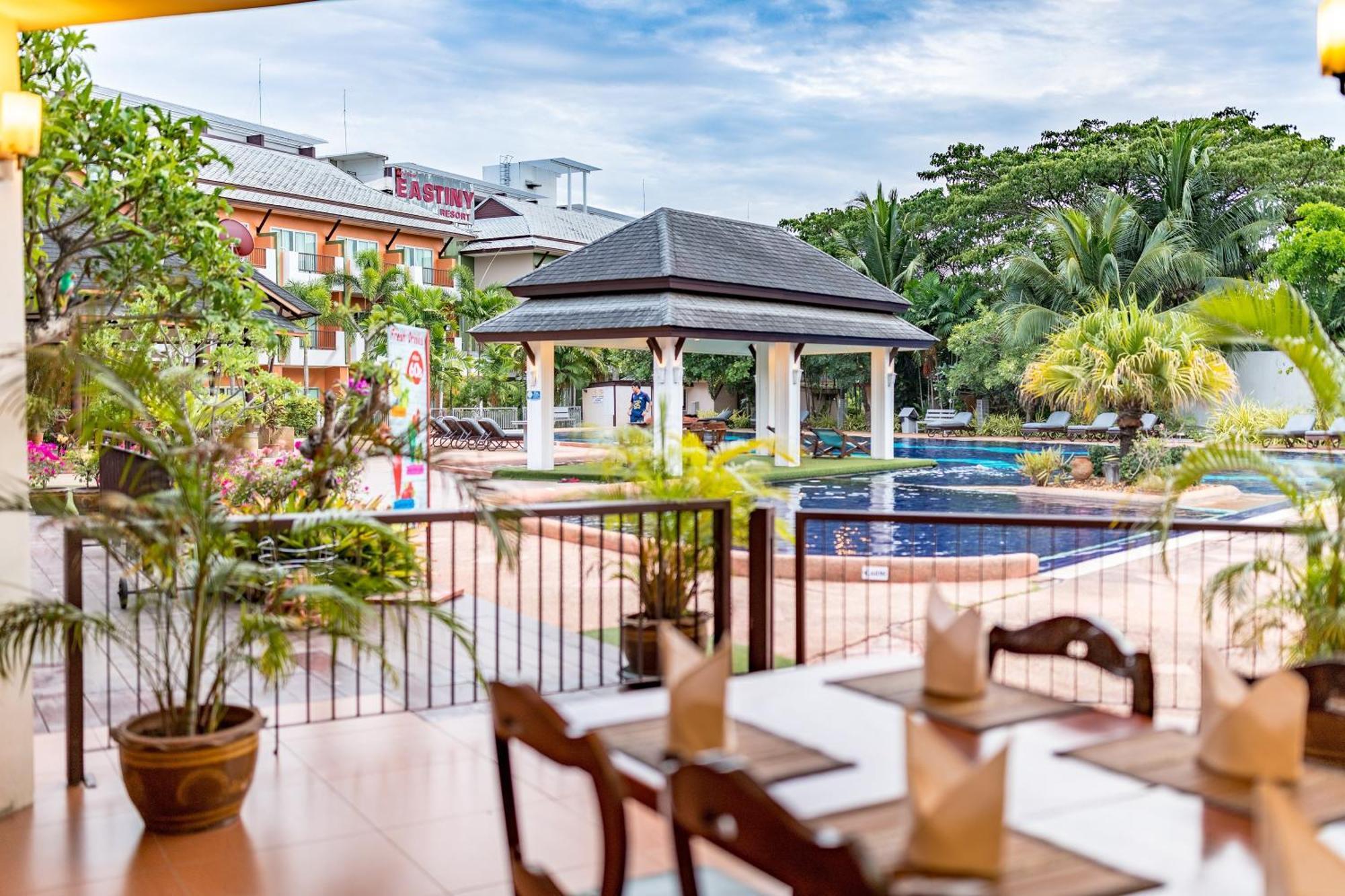 Eastiny Resort & Spa Nong Prue Exterior foto